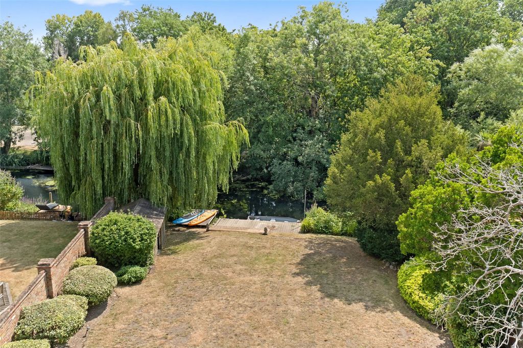 Property photo 2 of 28 Picture No. 44