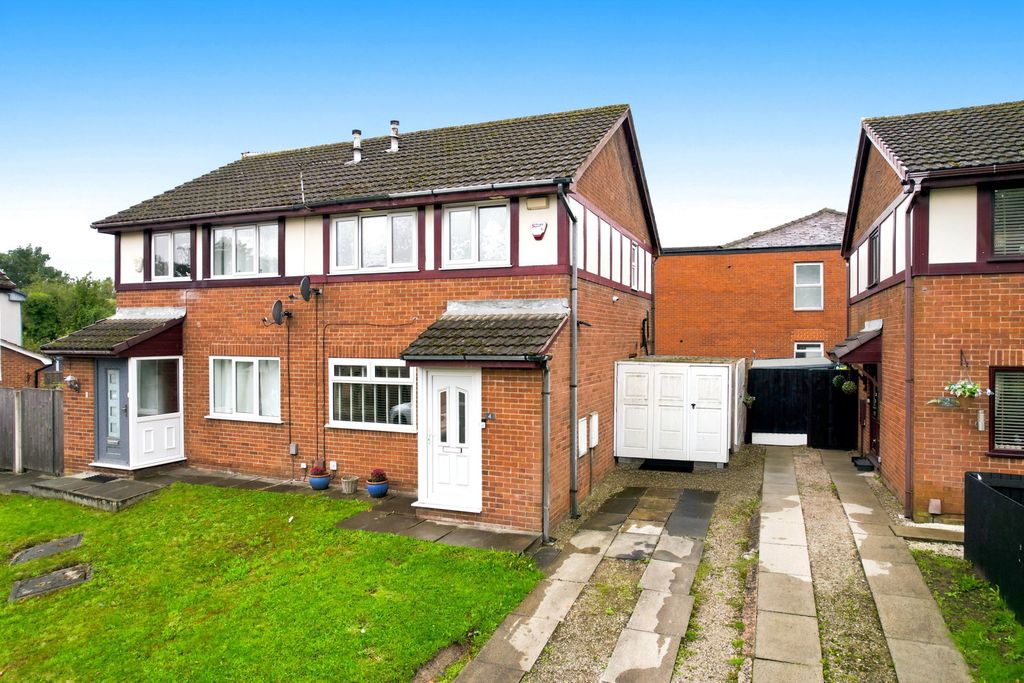 Property photo 1 of 41