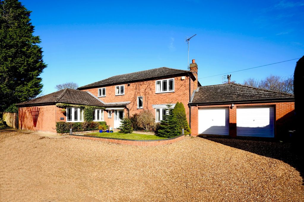 Property photo 1 of 25