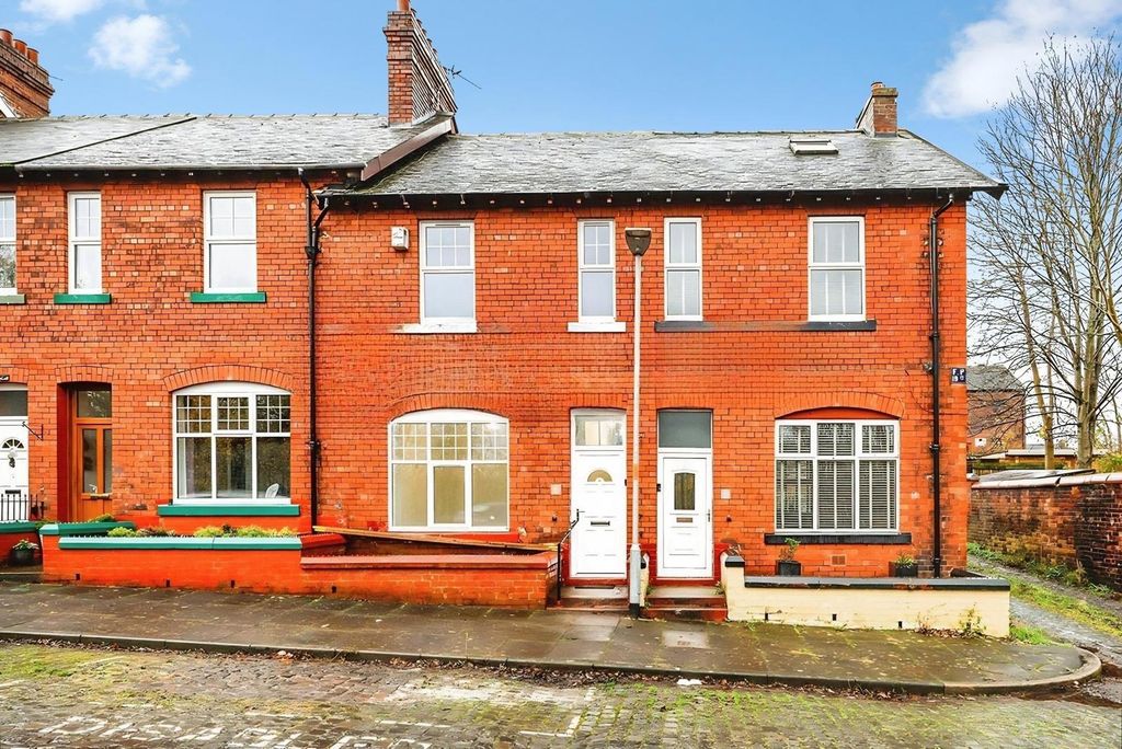 Property photo 1 of 11 Pbox-Img.Jpg