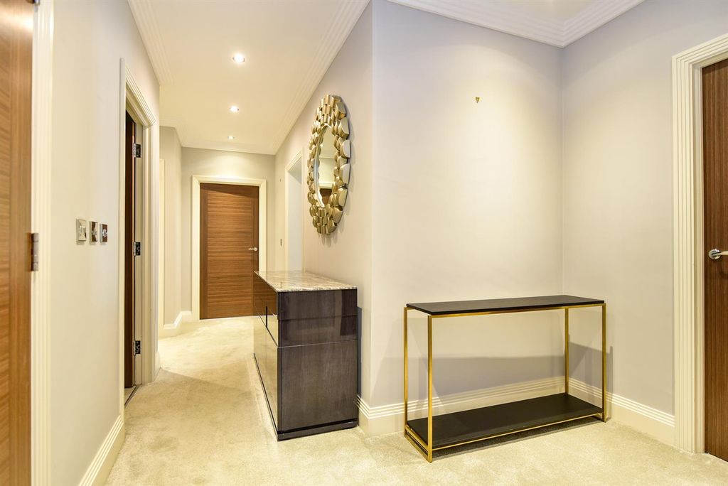 Additional image 12 of 3 bed flat for saleIvy Park Road, Sheffield S10