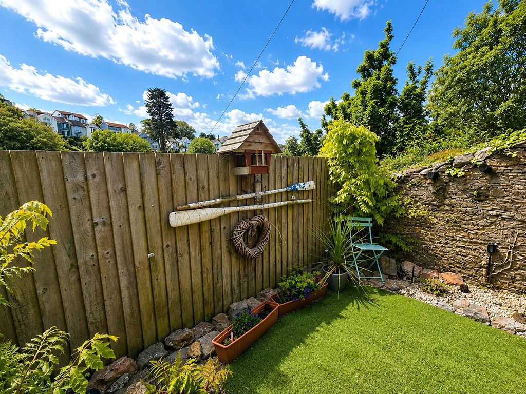 Property photo 1 of 22 1 - Picture No. 24