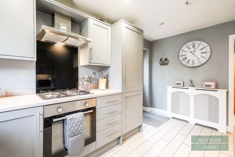 Property photo 3 of 15 Photo 10