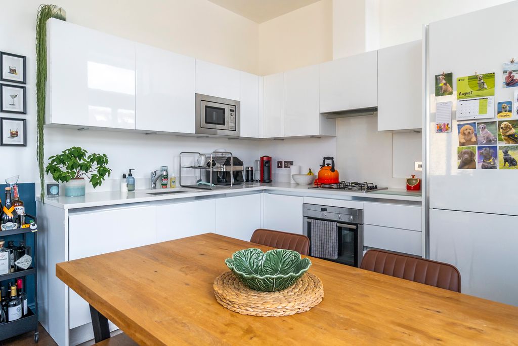 Property photo 3 of 11 Ndb06753