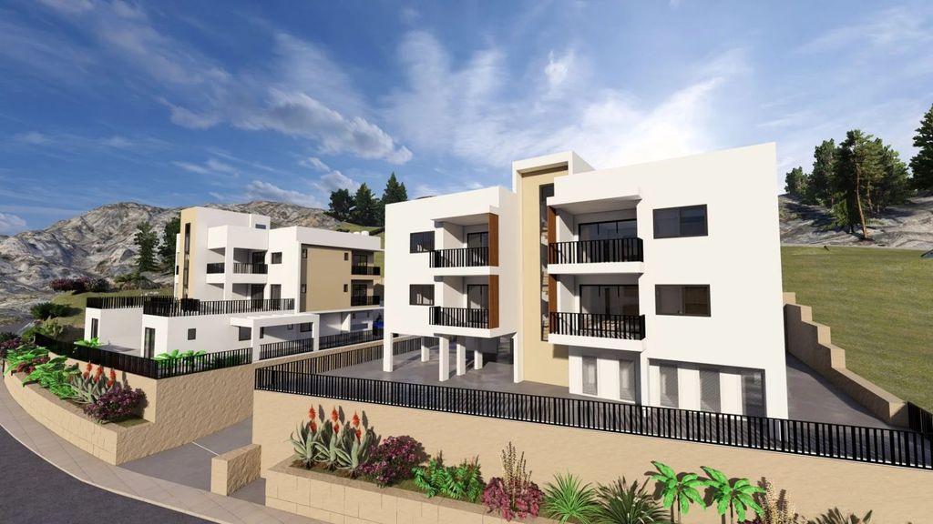 Property photo 3 of 22