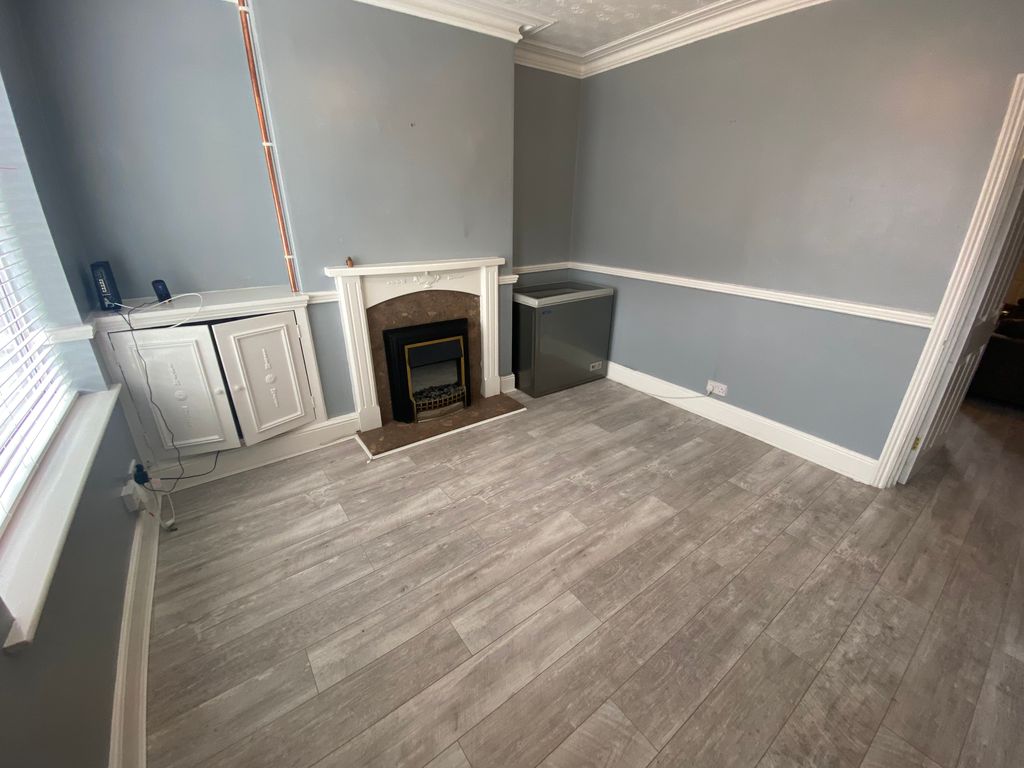 Property photo 2 of 14 Image