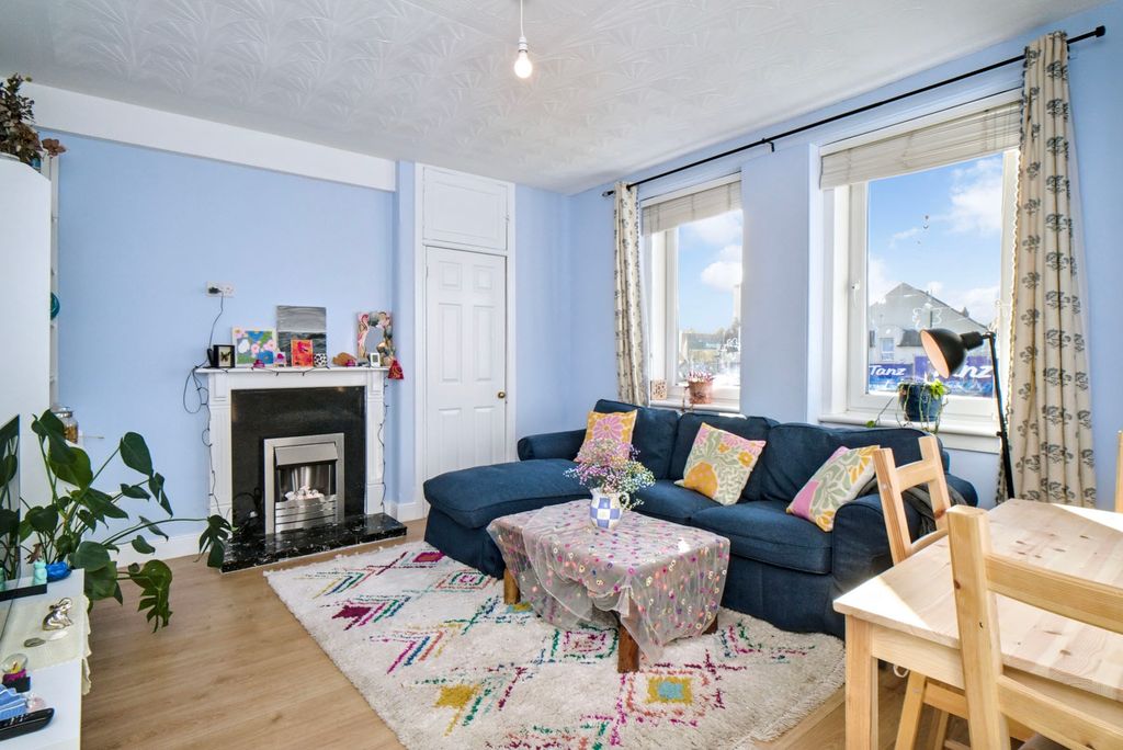 Property photo 2 of 12 Property Image 2