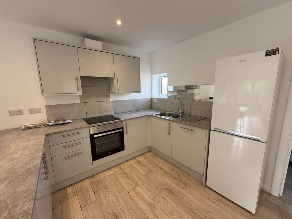 Property photo 3 of 9 Picture No. 06