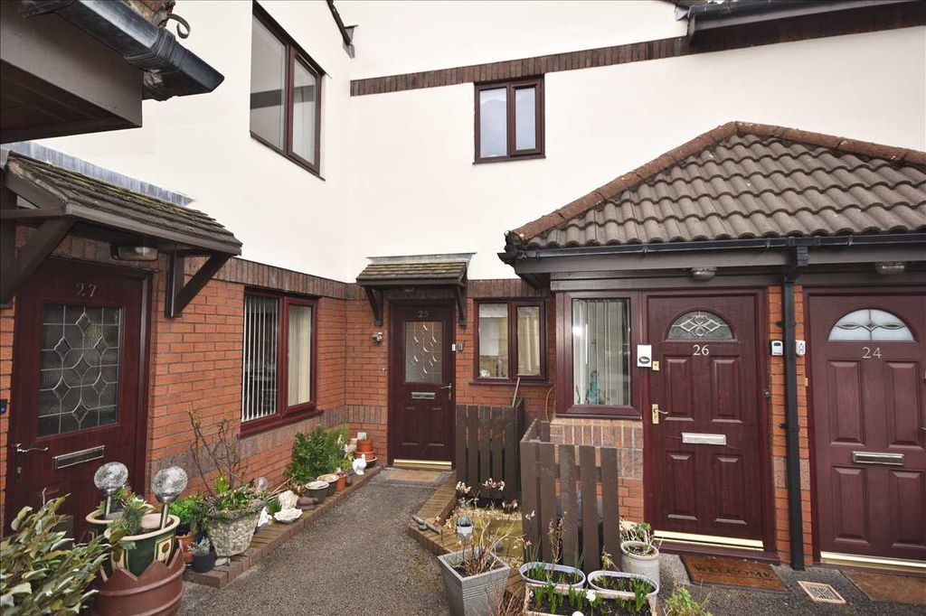 Property photo 1 of 10 Main Picture