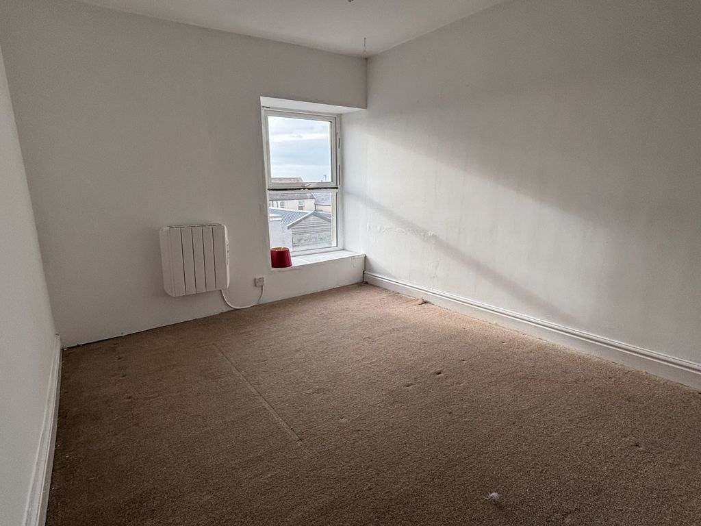 Additional image 8 of 2 bed end terrace house for sale233A & B, Robert Street, Milford Haven, Pembrokeshire SA73