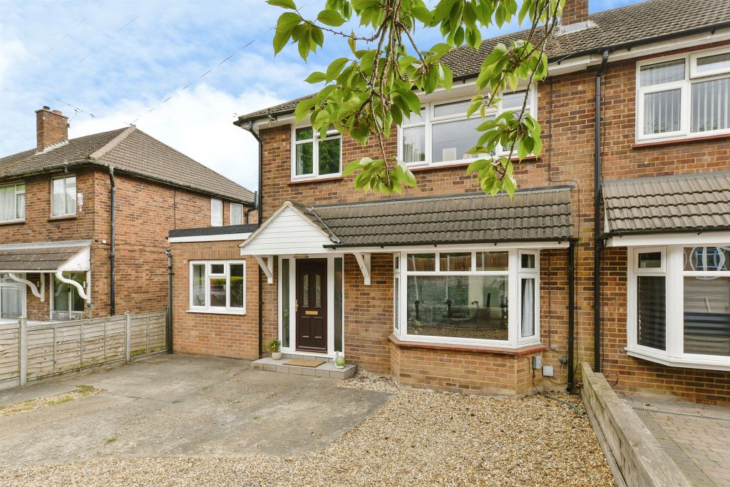 Property photo 1 of 21