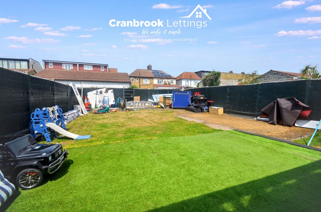 Property photo 1 of 15 Four Bedroom Semi-Detached House For Sale St. Johns Road, Ilford Ig2