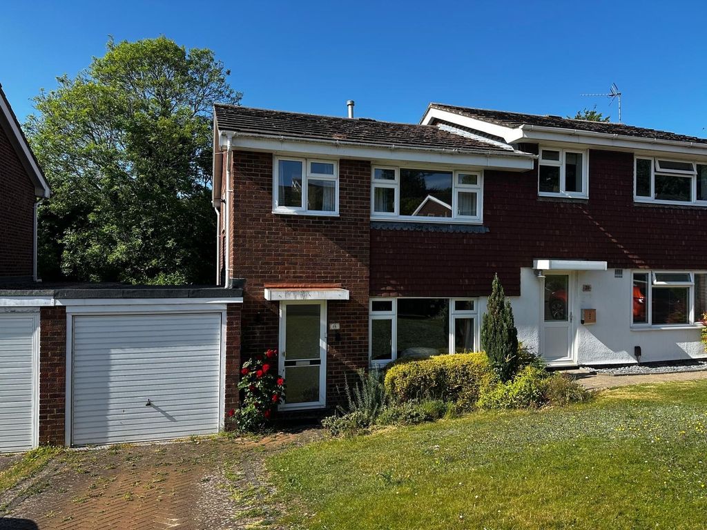 Property photo 1 of 18