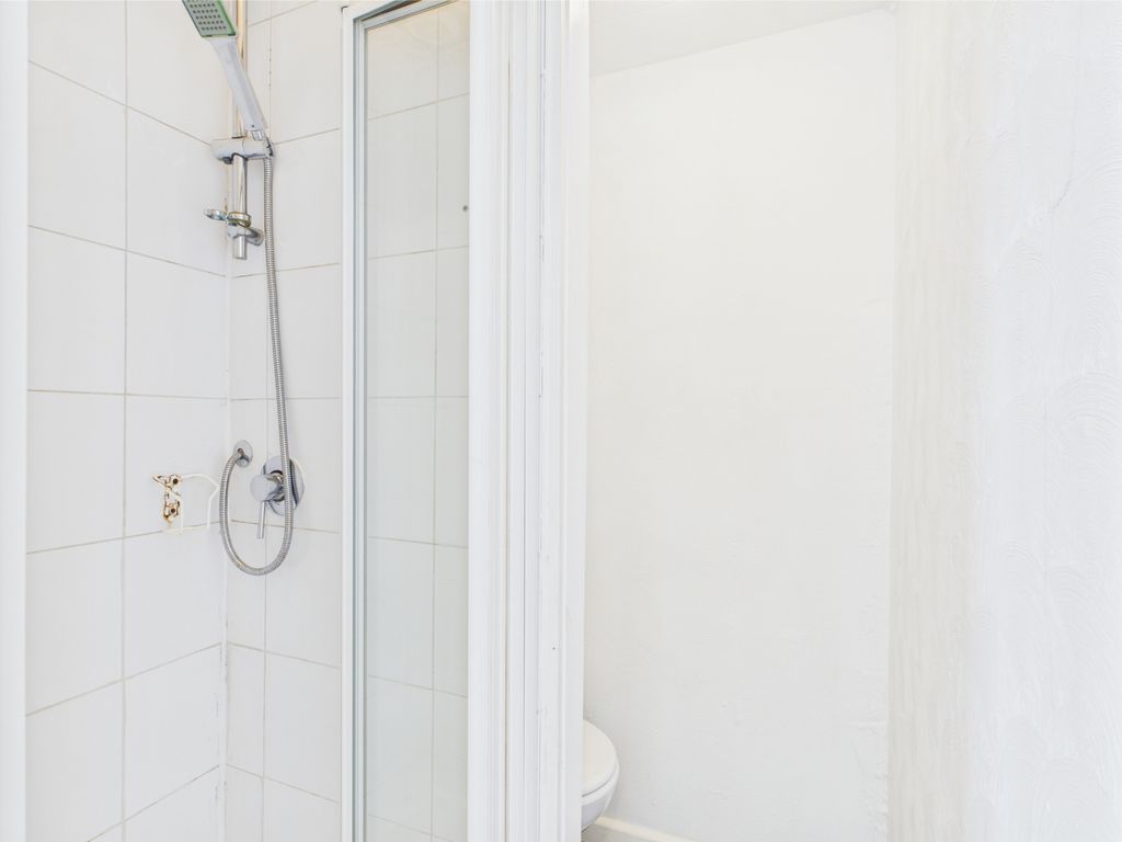 Property photo 3 of 7 Cam03062G0-Pr0154-Still009