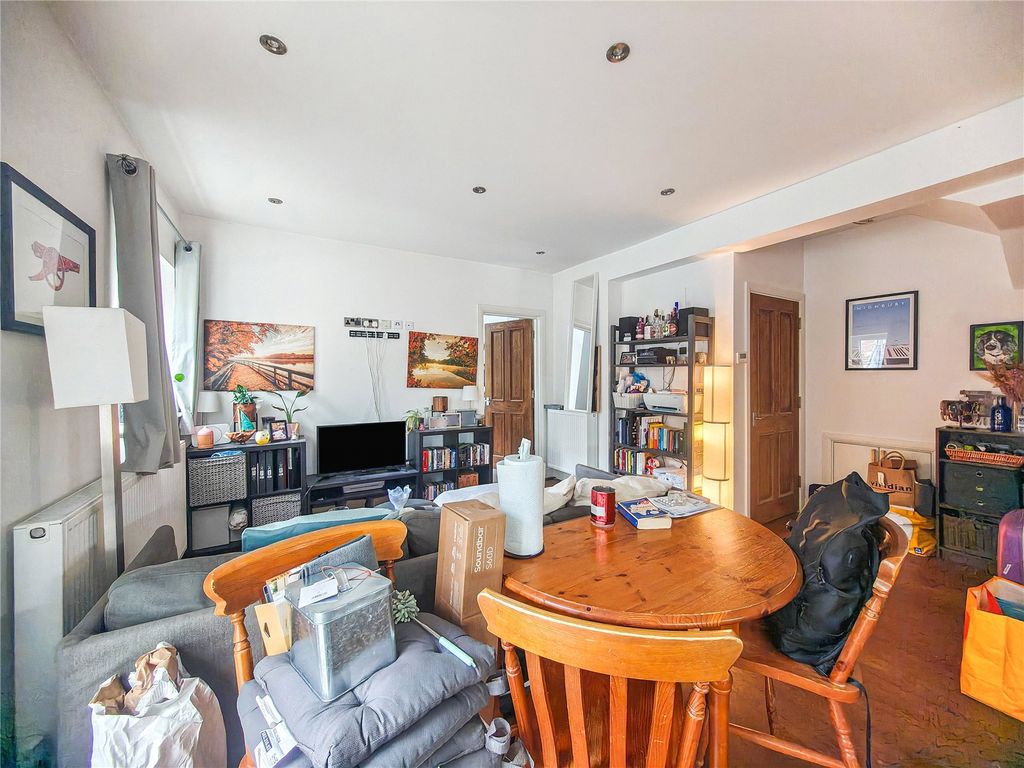 Property photo 2 of 12 Picture No. 09