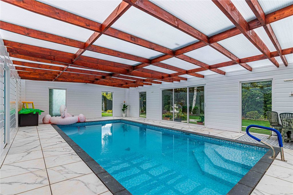 Property photo 3 of 31 Picture No. 53