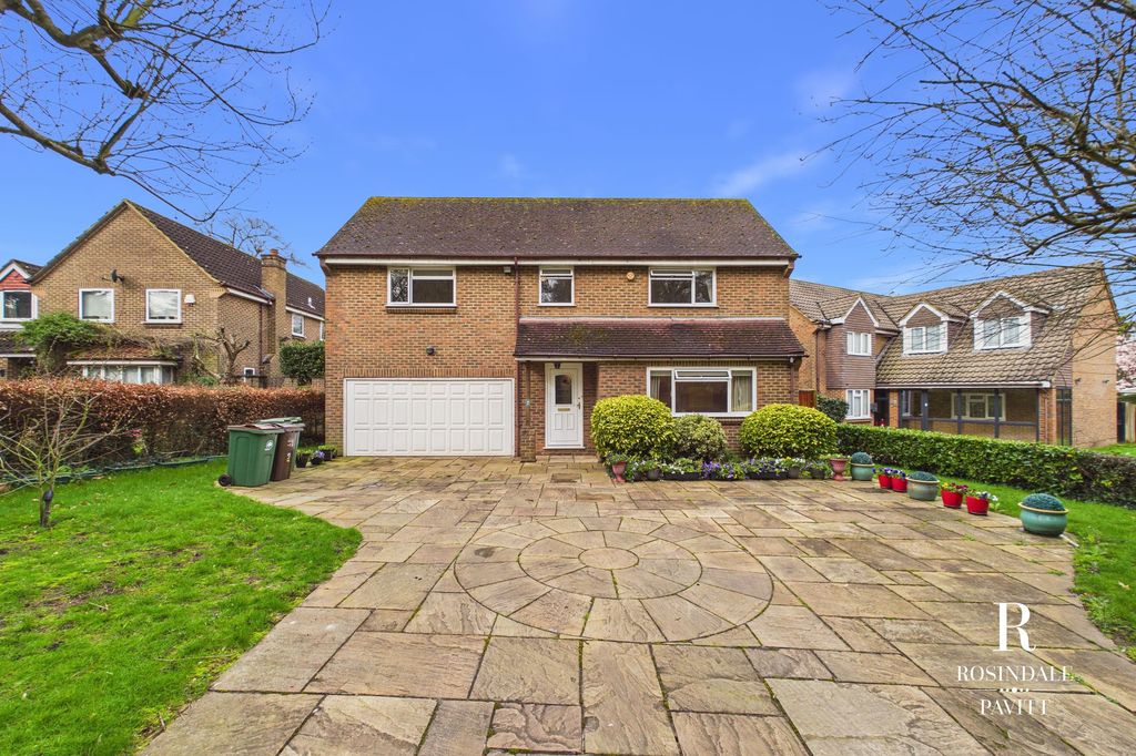 Property photo 1 of 30 The Front