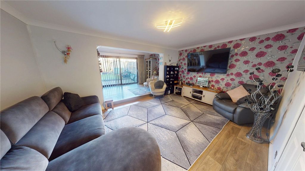 Property photo 3 of 14 Picture No. 03