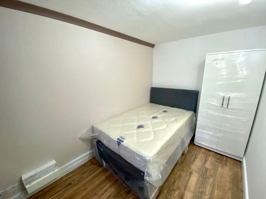 Property photo 2 of 3