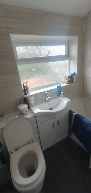 Property photo 3 of 5