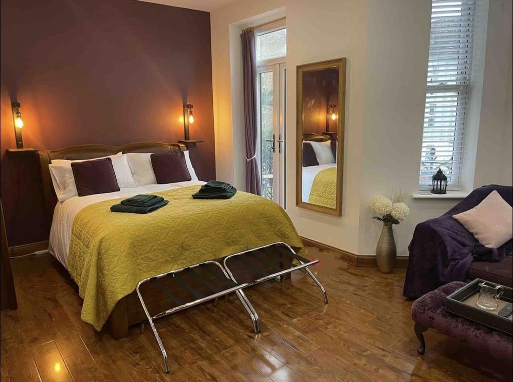 Property photo 3 of 9 Bedroom 3.Jpg