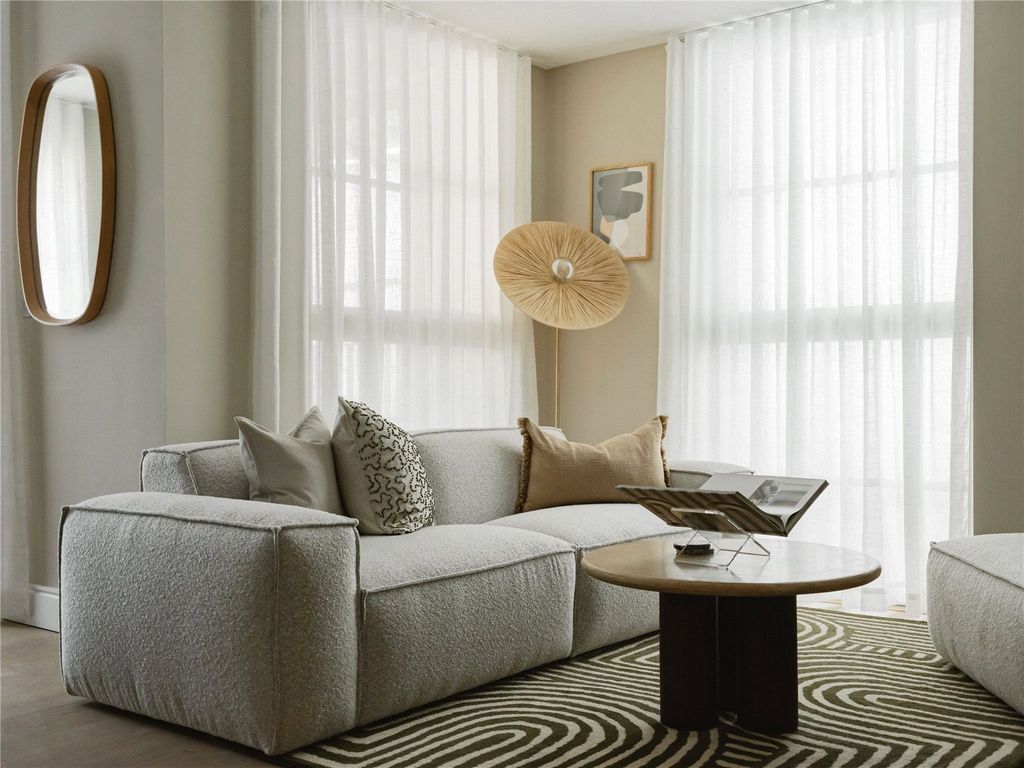 Property photo 3 of 8 Living Room