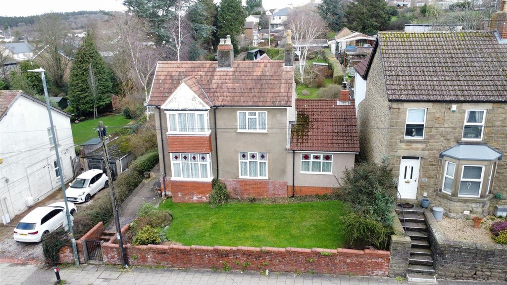 Property photo 1 of 27