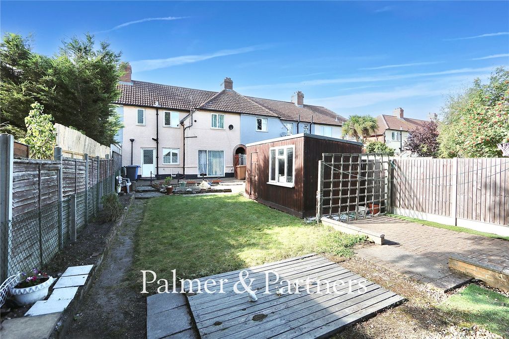Property photo 2 of 21 Picture No. 04
