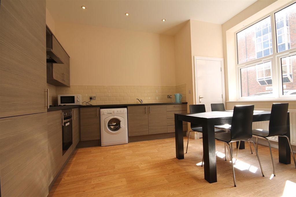 Property photo 2 of 8 2.Jpg