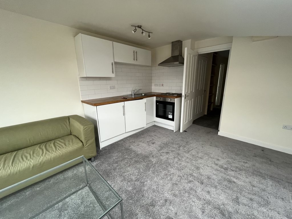 Property photo 2 of 7 Img_6005