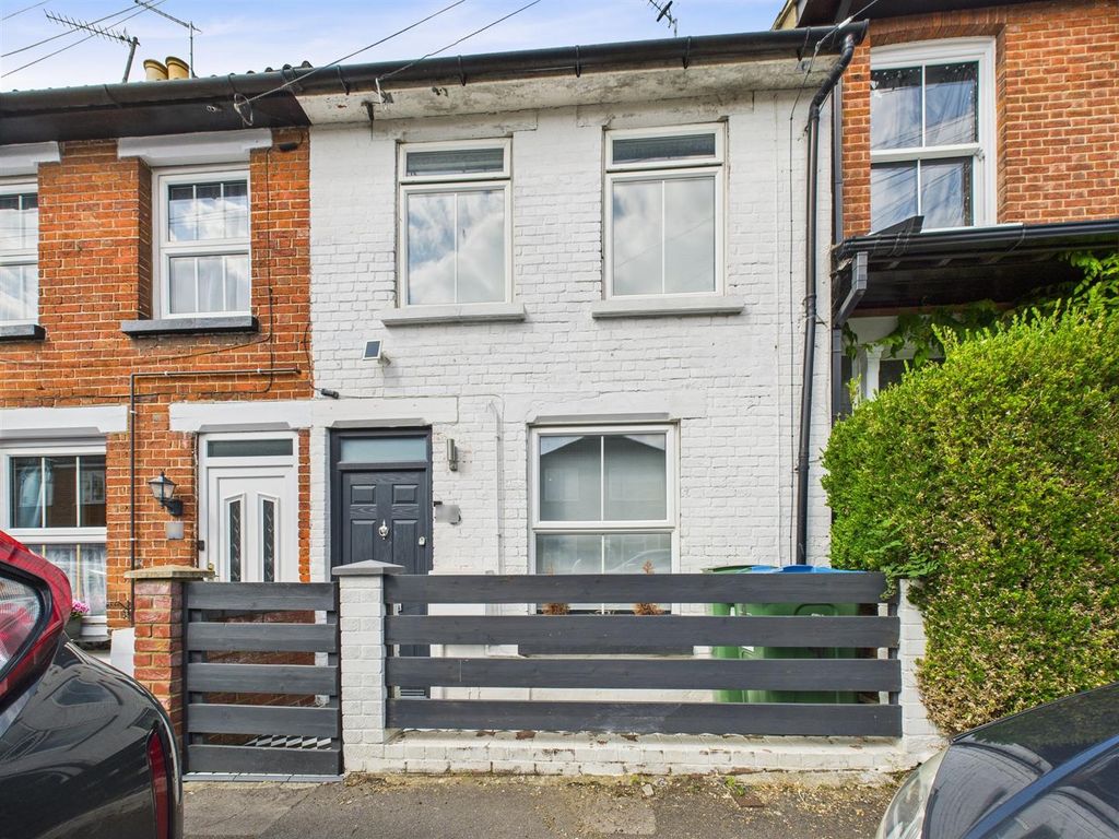 Property photo 1 of 10 Cam04907G0-Pr0215-Still025.Jpg