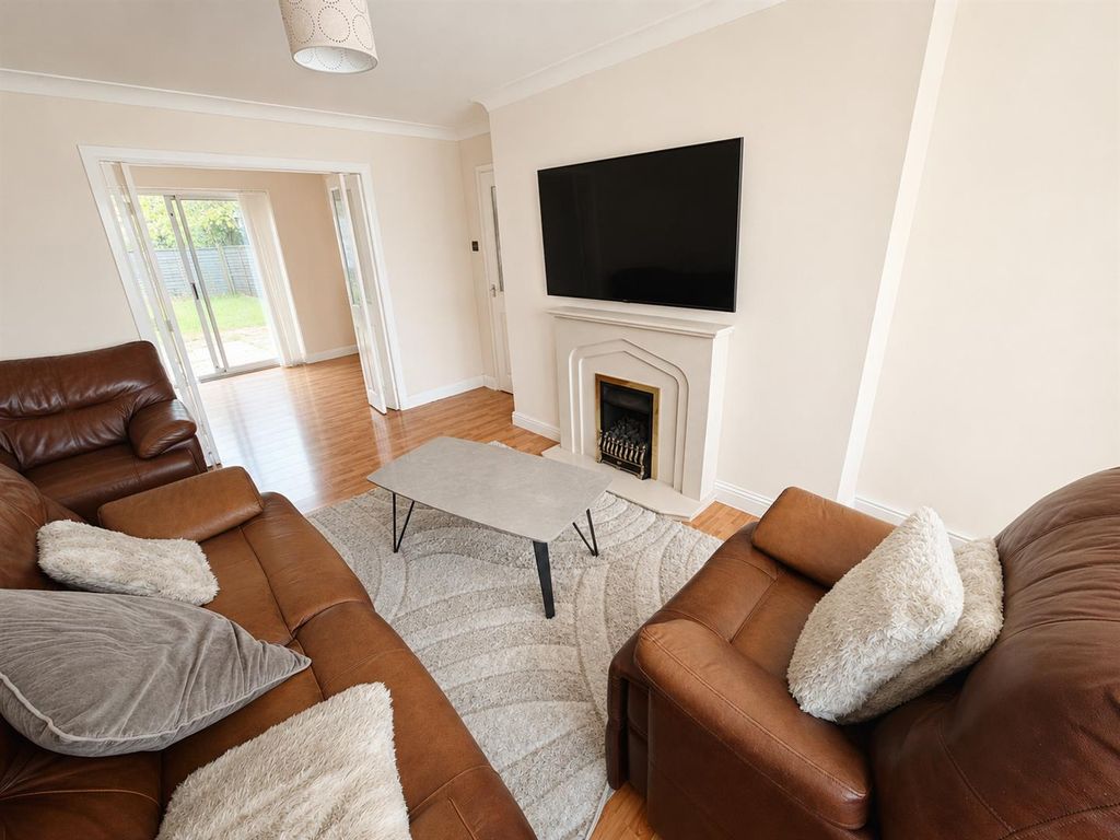 Property photo 2 of 26 1.Png