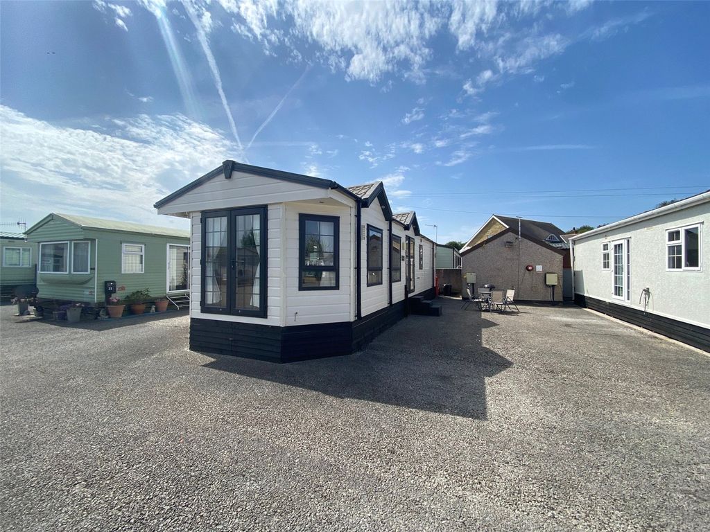 Property photo 1 of 13 Picture No. 12