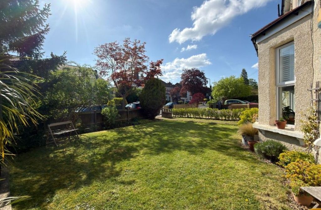 Property photo 2 of 7