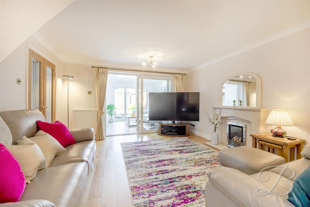 Property photo 3 of 33 Ccltd-7.Jpg