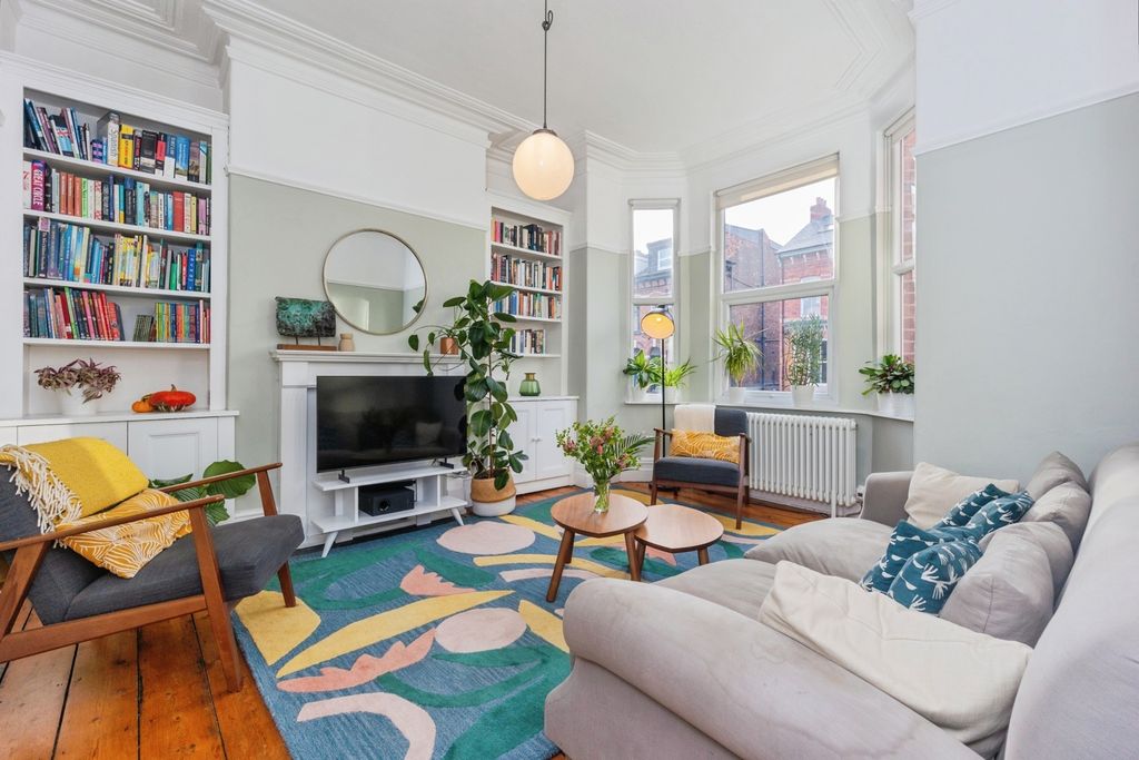 Property photo 2 of 22 Photo