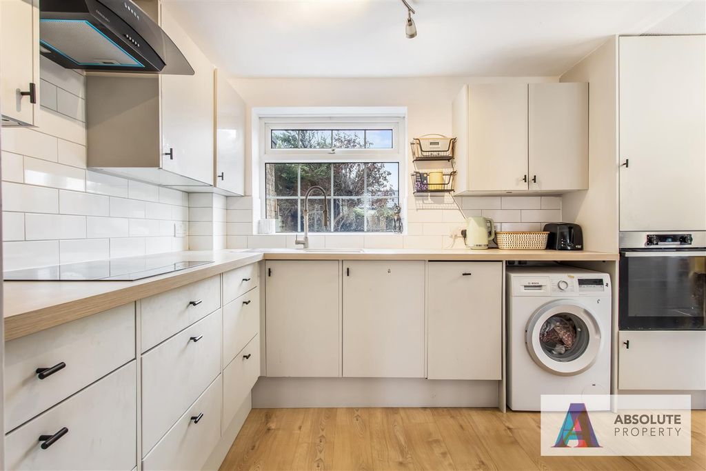 Property photo 2 of 22 Img_0486.Jpg