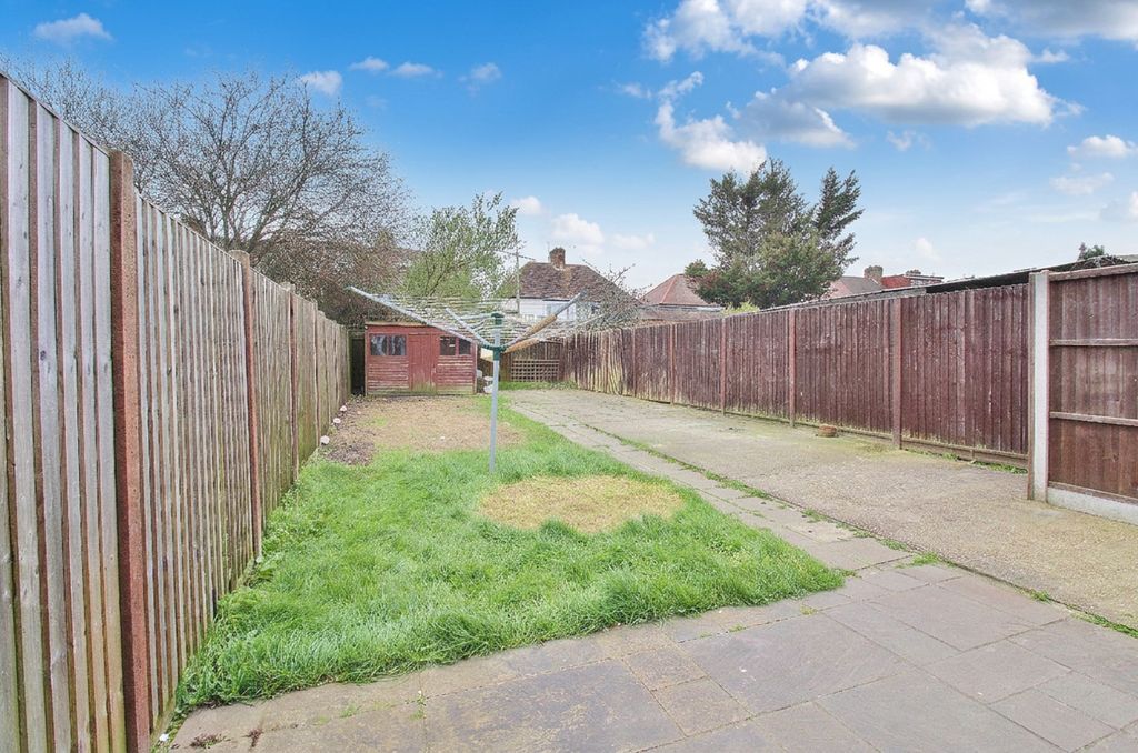 Property photo 3 of 9