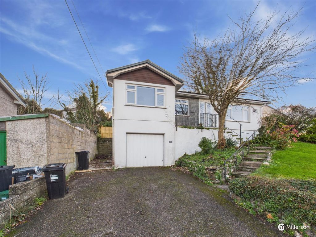 Property photo 1 of 19 Front Aspect