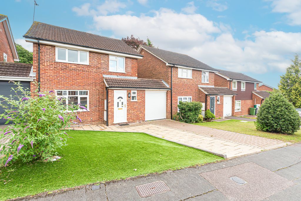 Property photo 1 of 28 1