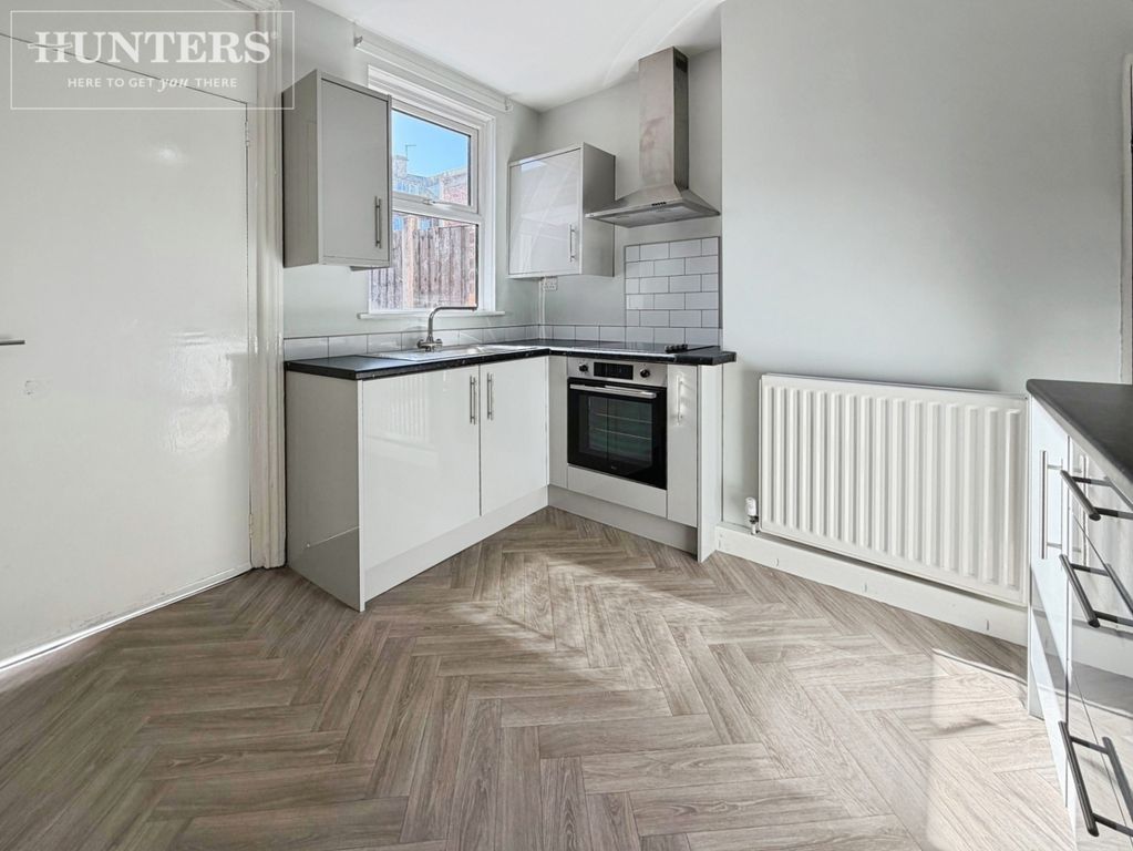 Property photo 2 of 16 Pbox-Img.Jpg