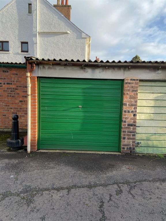 Property photo 1 of 1 Garage.Jpg