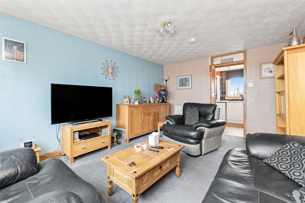 Property photo 3 of 14 Property Image 3