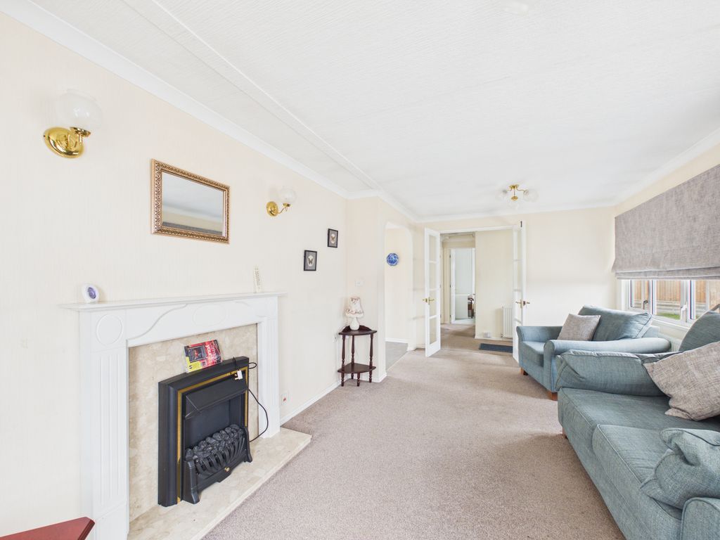 Property photo 2 of 19 Cam02536G0-Pr0054-Still003