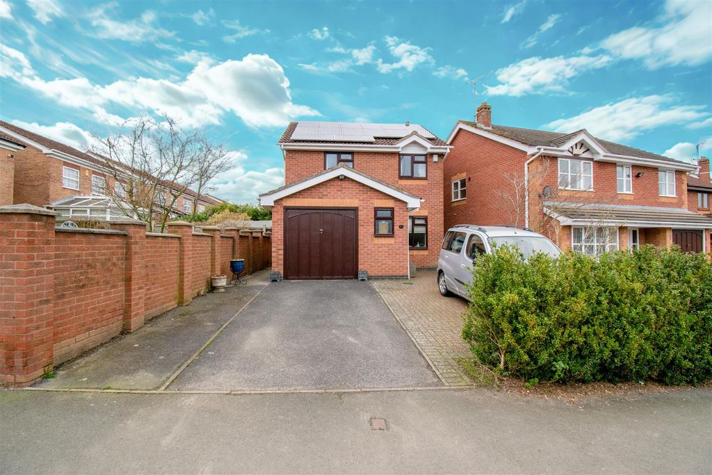 Property photo 1 of 17 Photo 26-02-2026, 14 28 10.Jpg