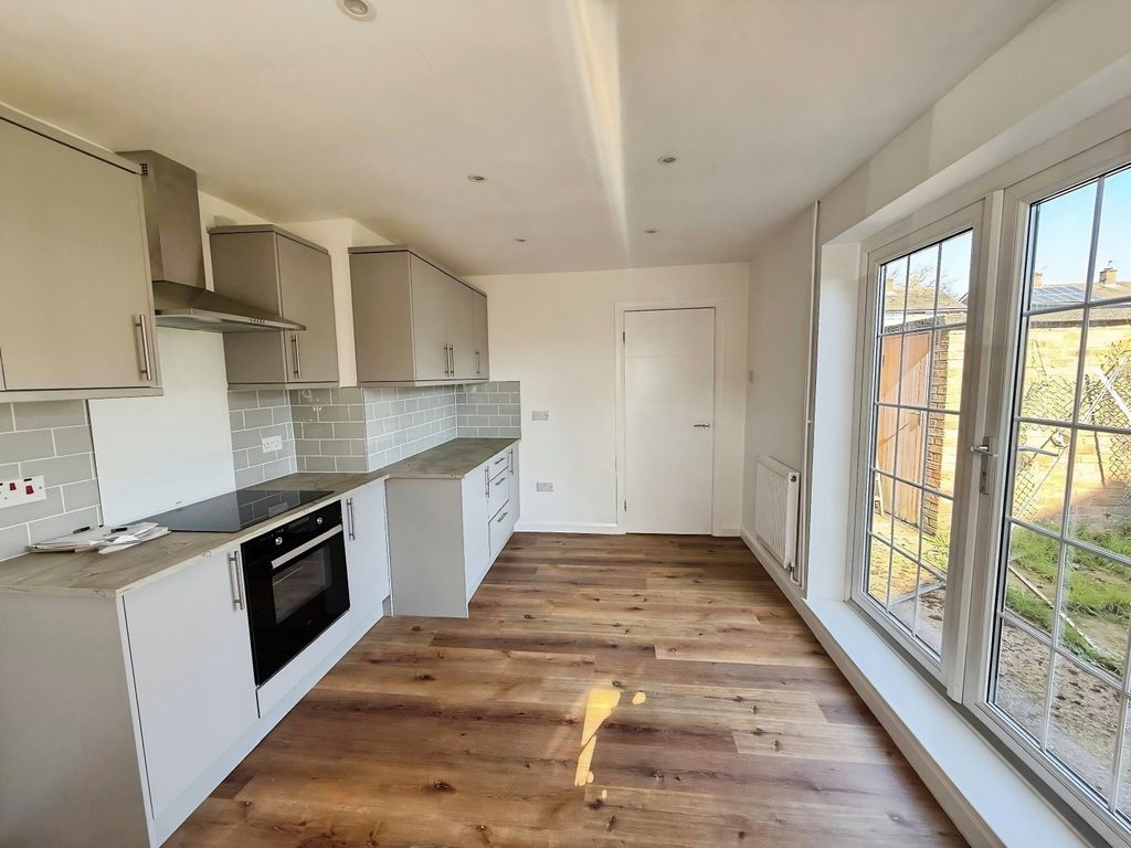 Property photo 3 of 19 B59319ee-Whatsapp 20Image 202026-03-18 20At 2012.0