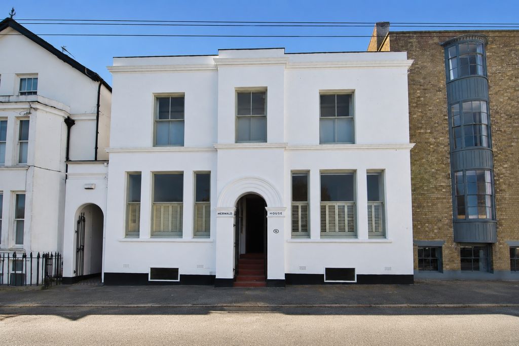 Property photo 1 of 32 Picture No. 43