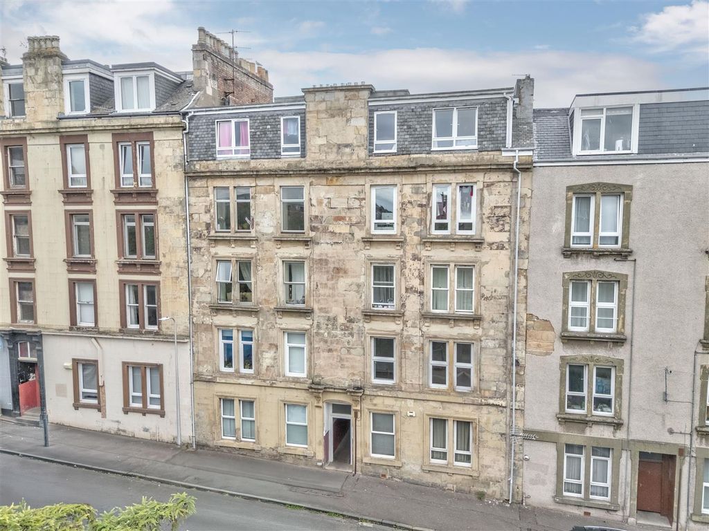 Property photo 1 of 11 5D Baffin Street Dundee-9.Jpg