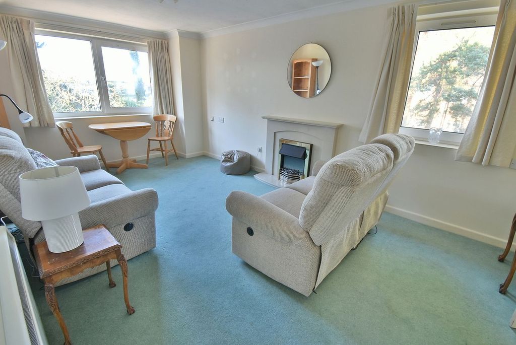 Property photo 3 of 18