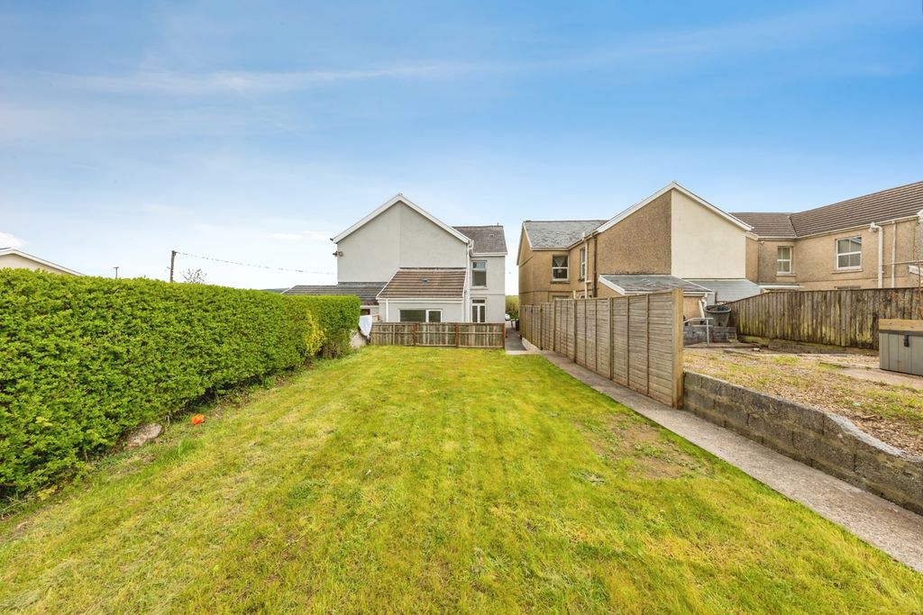 Property photo 1 of 24 Pbox-Img.Jpg